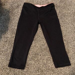 3 pairs of Work out capris
